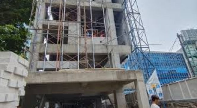 
 Dugaan Penyimpangan di Proyek Gedung Satpol PP DKI: Waktu Terbuang dan Anggaran Tersia-Sia