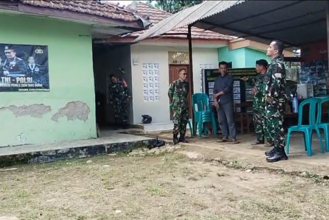 
 Gerak Cepat Komandan Kodim 0603/Lebak Letkol Infantri Herbert Roni Parulin Sinaga Dalam Perbaikan Koramil 0306/Leuwidamar