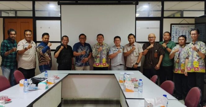 
 Dukung Efisiensi Administrasi Kendaraan, Pokja PWI Jakarta Barat Gelar Audiensi dengan Samsat