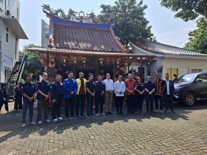
 Vihara Siddartha Pondok Aren di Kunjungi Kementerian LH dan Anggota DPR RI Terkait Pengolahan Sampah