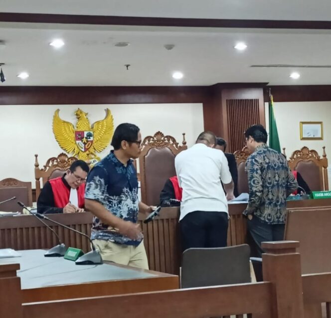 
 Dewan Pers Tegaskan Hendry Ch Bangun Tidak Punya Legal Standing Sebagai Ketua Umum PWI Pusat