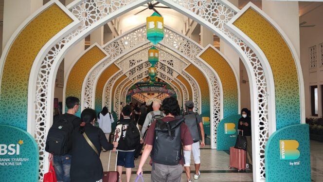 
 Hari Ini Diprediksi Menjadi Puncak Arus Mudik Lebaran 2025, KAI Daop 6 Yogyakarta Imbau Pelanggan Atur Waktu Perjalanan Menuju Stasiun