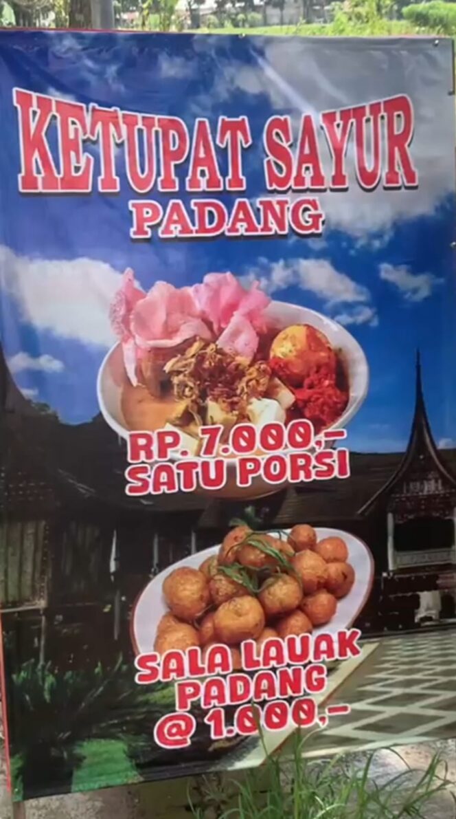 
 Kupat Sayur Legendaris di Magelang: Sebuah Perjalanan Rasa yang Tak Terlupakan