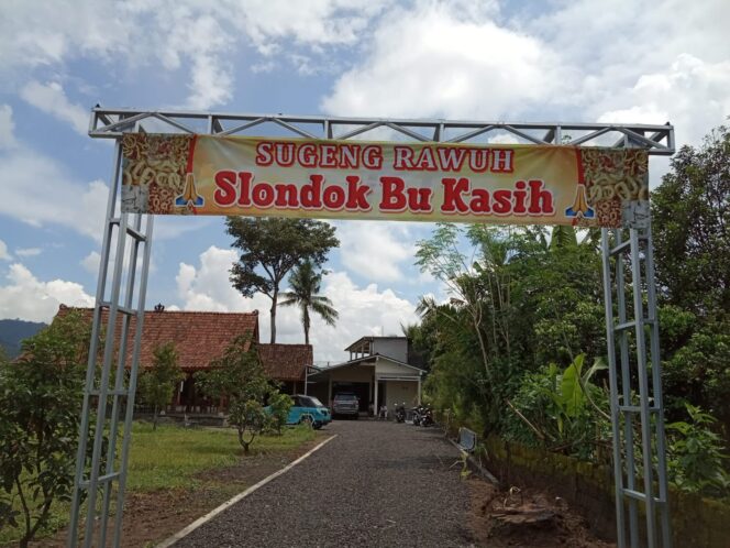 
 Magelang: Destinasi Wisata dan Slondok Bu Kasih yang Viral di Musim Liburan Lebaran