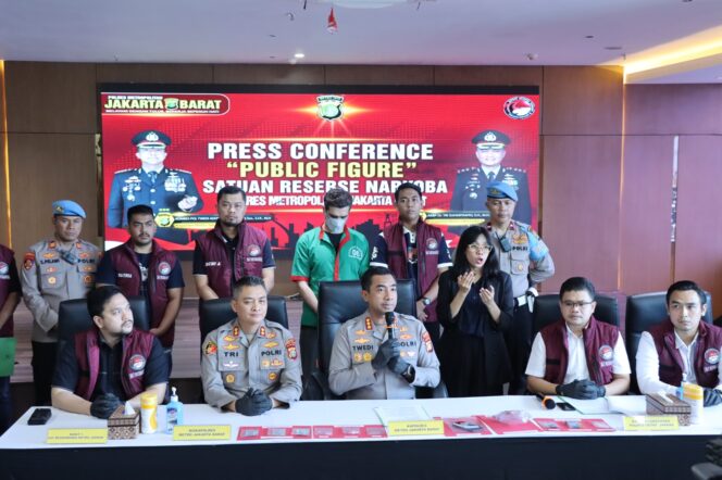 
 Terungkap, Ini Alasan Fachri Albar Kembali Gunakan Narkoba