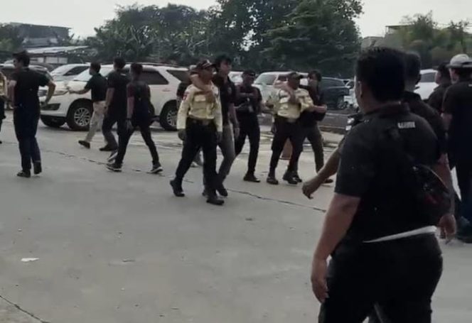
 Operasi Berantas Jaya 2025: Polda Metro Tumpas Pungli Parkir Ilegal di Rusunami City Garden