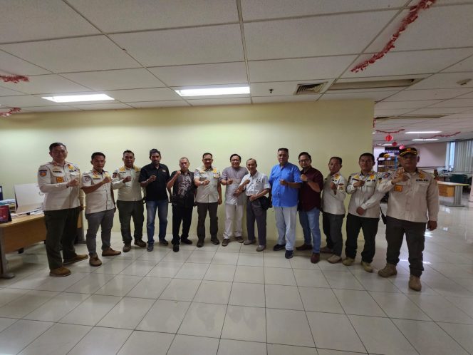 
 Audiensi Bersama, Pokja PWI Jakarta Barat dan Satpol PP Komitmen Ciptakan Informasi Publik Berkualitas