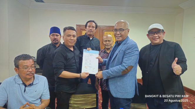 
 Mayoritas PWI Provinsi Dukung Munir, Siap Pimpin PWI Pusat 2025–2030