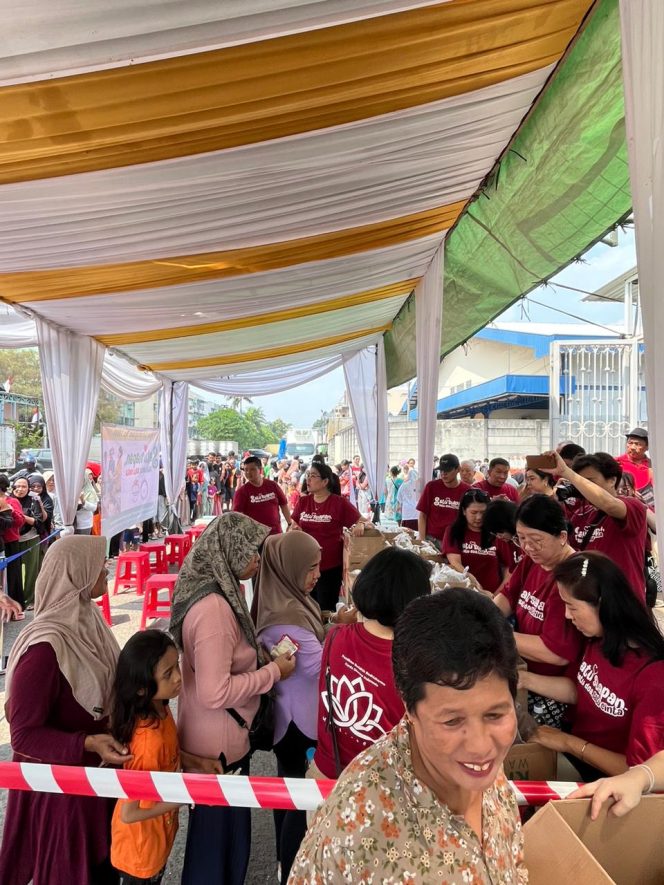 
 Satu Suapan, Satu Doa, Satu Cinta: 1.000 Porsi Nasi Wujud Welas Asih