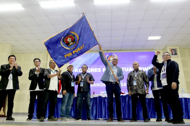 
 Akhmad Munir Ketua Umum PWI 2025–2030, Atal S. Depari Sebagai Dewan Kehormatan