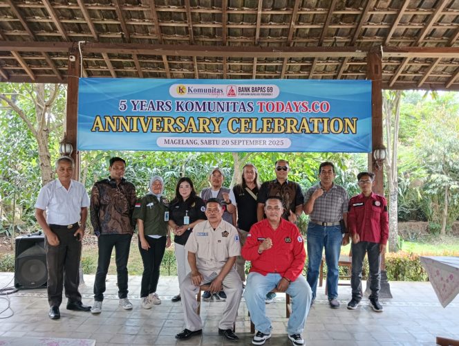 
 Komunitastodays.co Rayakan HUT ke-5 di Balkondes Kembanglimus, Santuni Anak Yatim dan Gelar Khitanan Massal