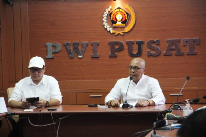 
 PWI Pusat Prihatin Pencabutan Kartu Liputan Istana Wartawan CNN Indonesia
