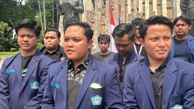 
 Gelar Doa untuk Negeri, Hikmahbudhi Dukung POLRI tindak pelaku anarkisme dan bersama ciptakan kamtibmas
