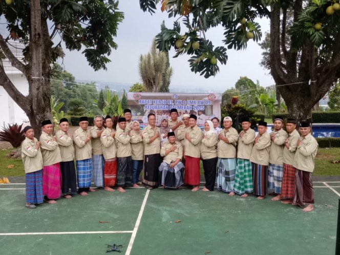 
 Rapat Kerja RW 09 Momentum menjalin Silaturahmi Antar Lebaga