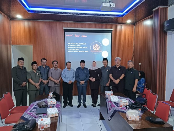 
 Studi Komparasi Anggota Dewan komisi A Kabupaten Cilacap sambangi kantor dinas kependudukan dan catatan Sipil kabupaten Magelang