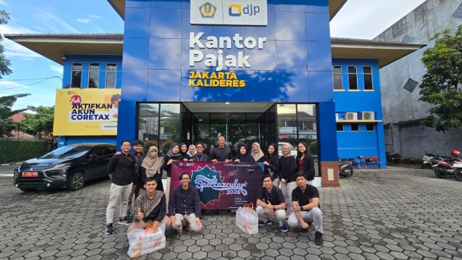 
 Ngabuburit Spectaxcular, KPP Pratama Jakarta Kalideres Ajak Wajib Pajak Lapor SPT Lewat Coretax