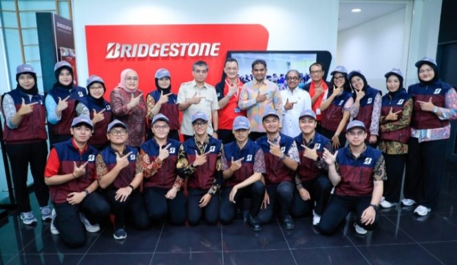 
 Menaker: Serikat Pekerja Bukan Lawan Perusahaan, tapi Penjaga Hak Pekerja