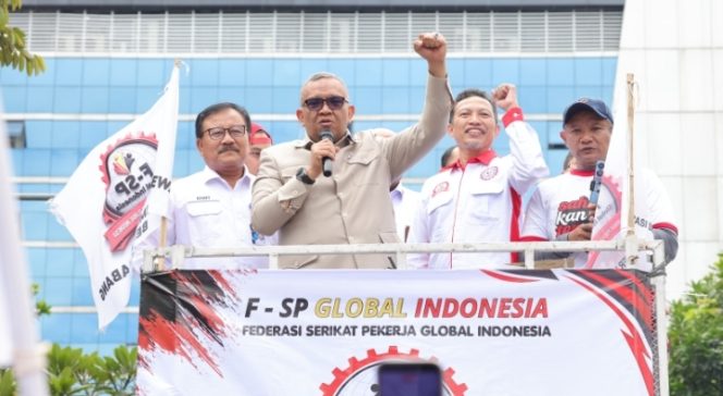 
 Kemnaker Siapkan Tim Khusus Tindaklanjuti Perselisihan Hubungan Industrial di PT Epson