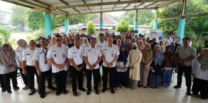 
 50 Pelaku UMKM Jakbar Ikuti Pelatihan Baking Demo di RPTRA Kenanga