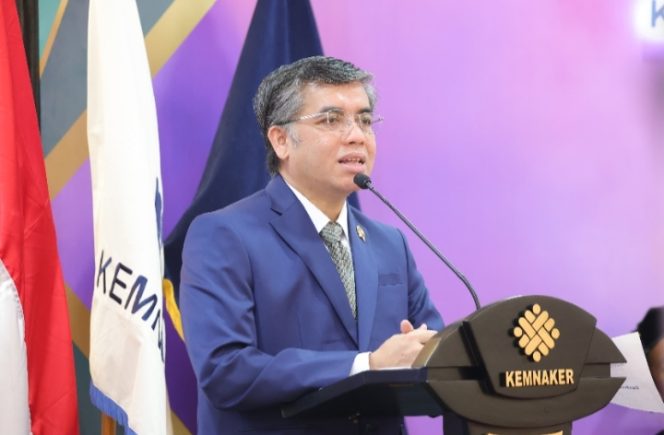 
 Bawa Pesan Presiden Prabowo, Menaker Akan Serahkan Instrumen Ratifikasi Konvensi ILO 188 di Jenewa