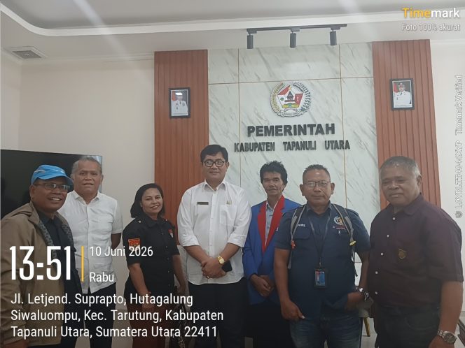 
 Audiensi ke Pemkab Taput, Henry Sihombing Paparkan Program Membawa Tim Pelajar ke Ajang Internasional