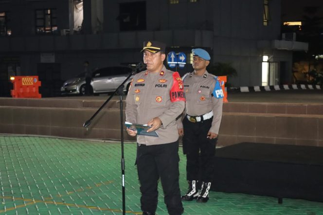 
 Razia dan Patroli Mobile Digelar Hingga Jumat Dini Hari, Pastikan Jakarta Barat  Aman Kondusif
