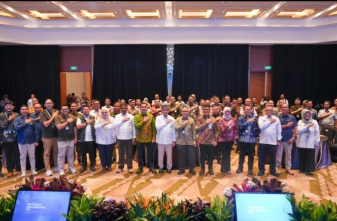 
 Menaker Yassierli: Pekerja dan Perusahaan Harus Jadi Mitra Strategis